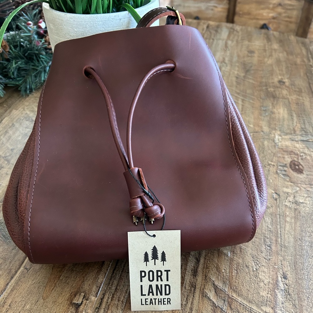 NEW PLG NEST BUCKET BAG-Cognac/Nutmeg